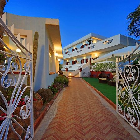 Iris Hotel Форио Экстерьер фото