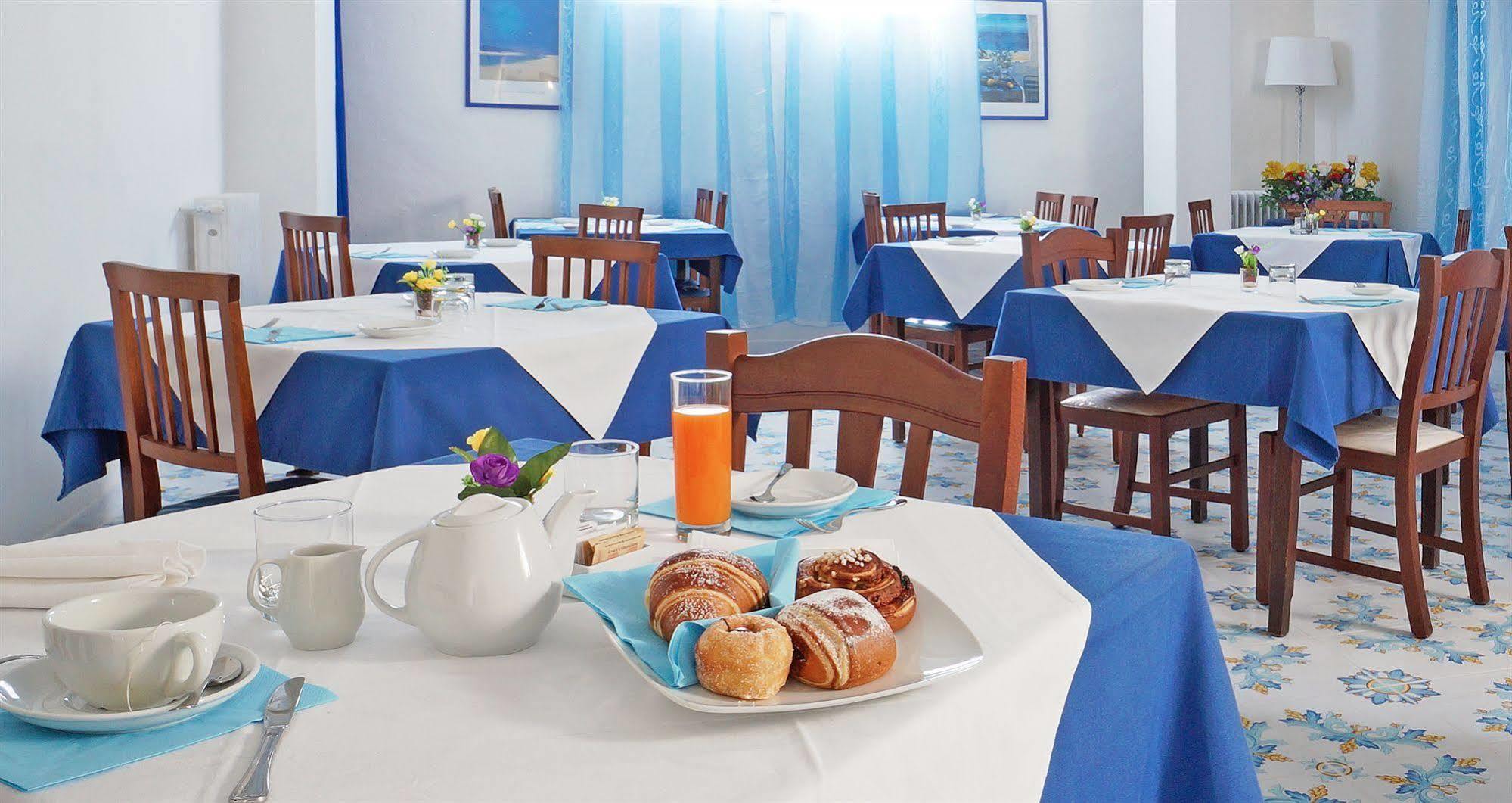 Iris Hotel Форио Экстерьер фото